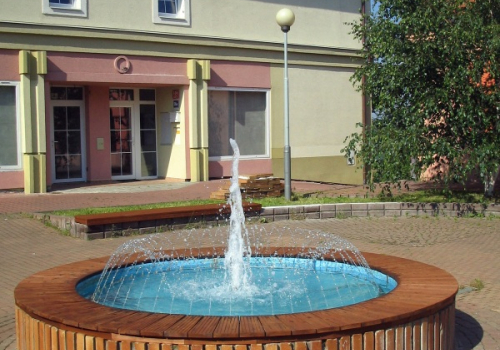 Fontána - náměstí Kolovraty